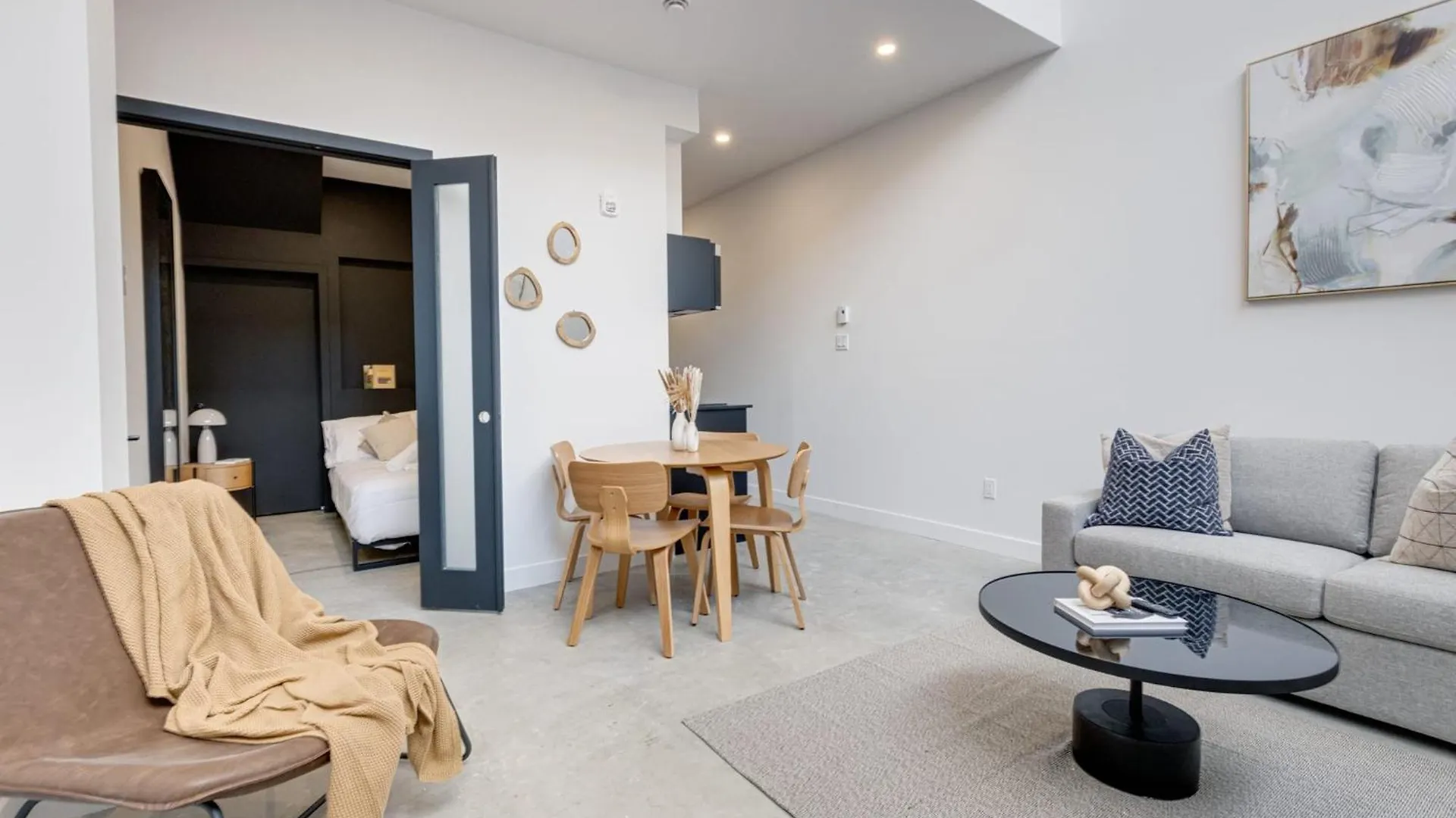 蒙特利尔New Luxury 2Bdr Unit With Sofabed In Mile End - 1D公寓 加拿大